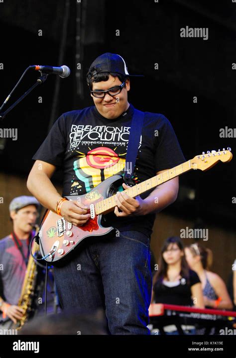 Rome Ramirez Sublime performs Cypress Hill's Smokeout San Manuel Amphitheater October 24,2009 ...