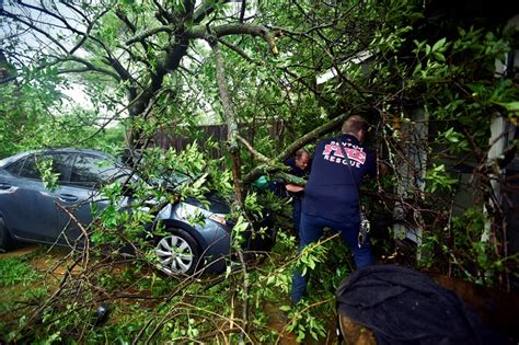 From tornadoes to snow, severe weather casts a wide net over U.S. - National | Globalnews.ca