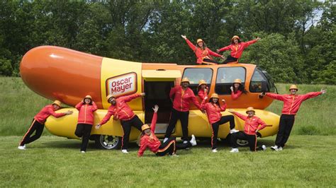 Applications are open to drive the Oscar Mayer Wienermobile | CNN Business