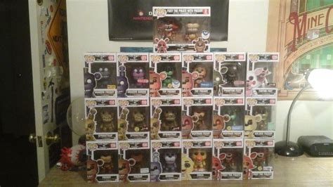 My complete fnaf wave 1 funko pop collection. : fivenightsatfreddys