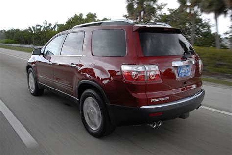 2013 GMC Acadia Review, Specs, Pictures, Price & MPG