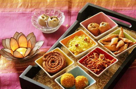 20 Best Snacks And Sweets To Be Prepared In The Diwali Festival ...