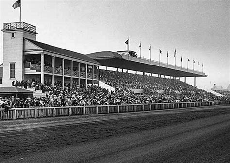 Longacres racetrack opens in Renton on August 3, 1933. - HistoryLink.org