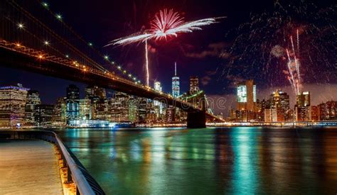 Pont De Brooklyn Et Horizon De Manhattan La Nuit, New York City Image ...