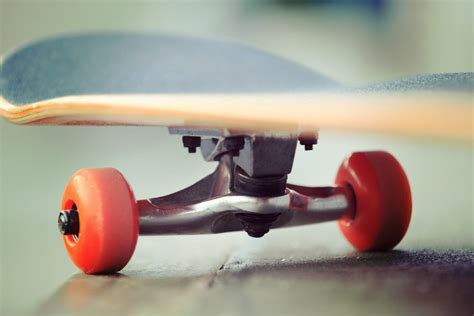 Best Skateboard Truck Brands That Make Quality Trucks - Reviews ⋆ Skate Newswire