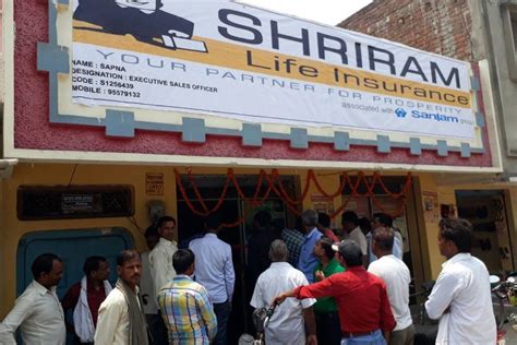 Shriram Life Insurance plans to maximize rural penetration; hopes to ...