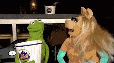 Misspiggy Kisscam GIF - Misspiggy Kisscam Kermit - Discover & Share GIFs