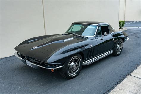 1966 Corvette Stingray 427 4-speed #109631 - Ferraris Online