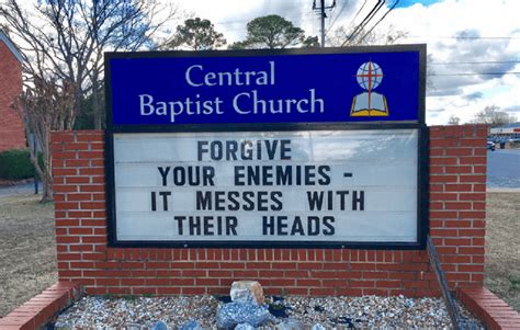 These 18 Funny Church Signs Are a Blessing to Us All