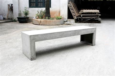 Mondern Concrete Bench