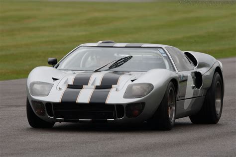 Ford GT40 Mk II - Chassis: GT40P/1012 - 2012 Goodwood Revival