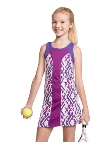 How to Choose the right tennis outfit for your child?