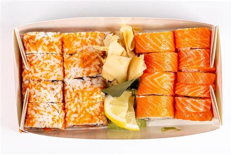 Sushi ingredients on white surface - Creative Commons Bilder