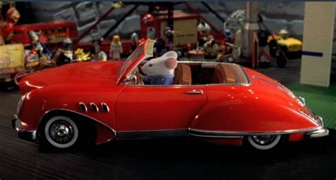 Stuart in the red car | Stuart little, Favorite movies, Movies