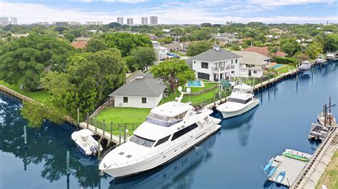 Luxury Deep Water Canal Homes for Sale in Fort Lauderdale FL