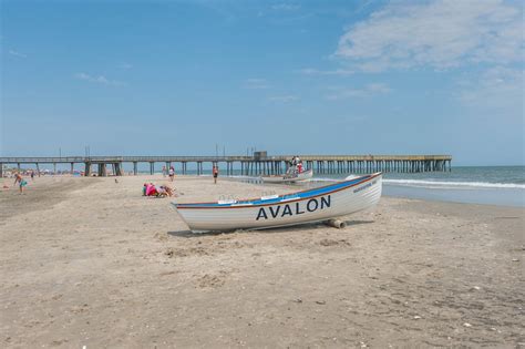 boat on avalon beach nj