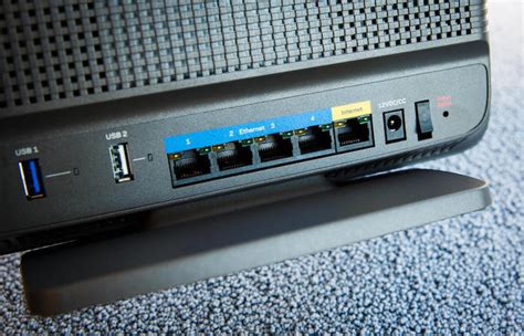 Hackers are opening SMB ports on routers so they can infect PCs with NSA malware - IPConnectX