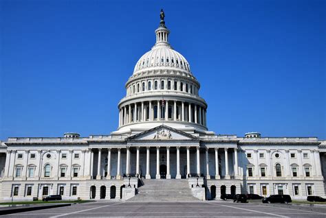 Chapter 40: U. S. Capitol Building in Washington, DC - Encircle Photos