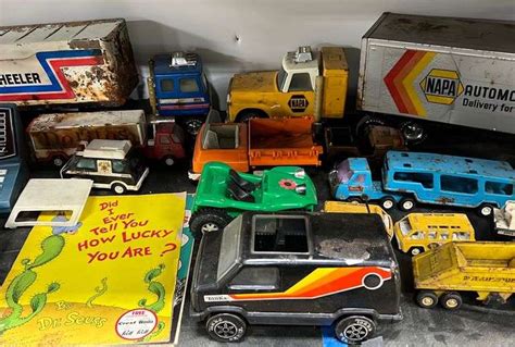 Vintage Toy Cars / Trucks Etc - Dixon's Auction at Crumpton