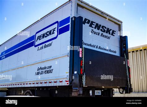 A Penske Rental truck Stock Photo - Alamy