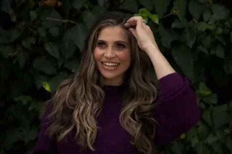 Danielle Fishel Measurements, Bio, Height, Shoe, Instagram, And FAQs!