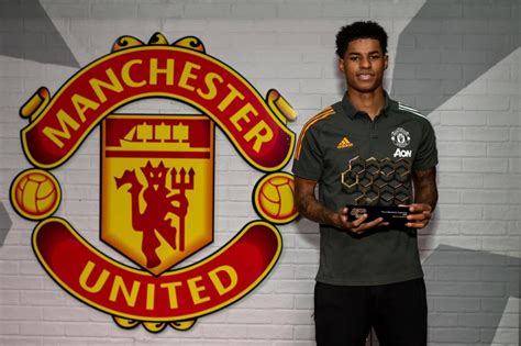 Marcus Rashford gets award for school meals campaign: Is he single?