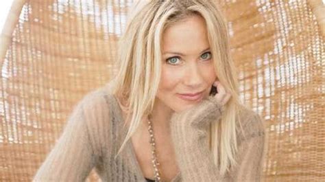 Christina Applegate's Cancer Survival Story | after BREAST CANCER