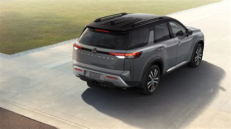 Why Isn't the 2022 Nissan Pathfinder More Popular?