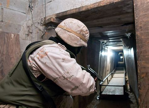 El Chapo’s drug tunnels, explained – 3 Oliver News