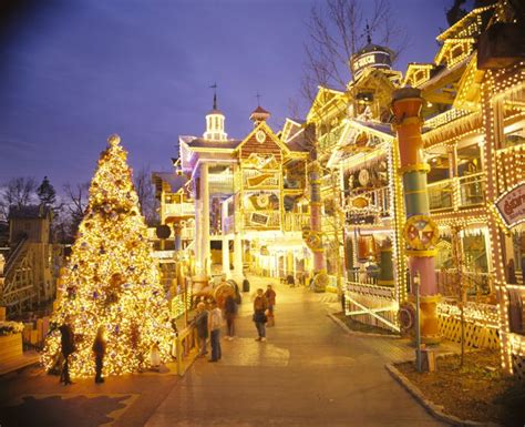 Image result for small town holiday lights | Frankenmuth, Christmas ...