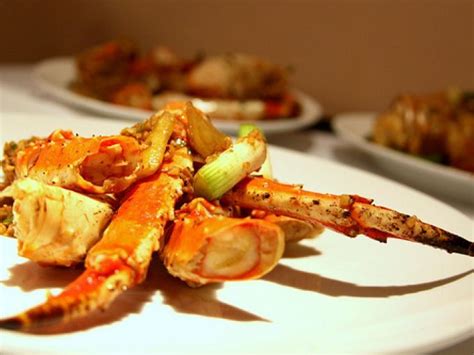 Alaskan king crab sauteed with ginger and scallions, Recipe Petitchef