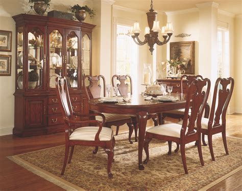 Cherry Grove Classic Antique Cherry Oval Leg Extendable Dining Room Set ...