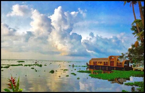 Vembanad Lake - Kerala - India | Travel life journeys