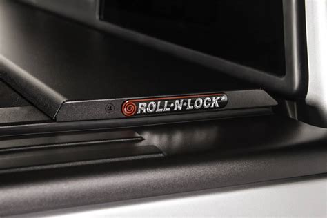 Roll-N-Lock M-Series Retractable Tonneau Cover #LG880M | Truck Logic