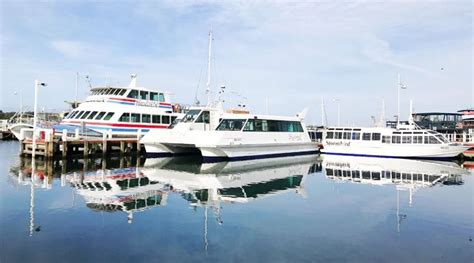 Lakes Entrance - Peels Cruises - East Gippsland - Outside Melbourne