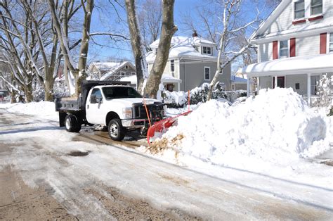 Damato Landscaping | Snow Plowing