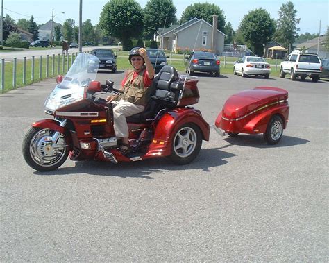 TrekkerTrailer.com » Motorcycle Honda Goldwing trike trailer