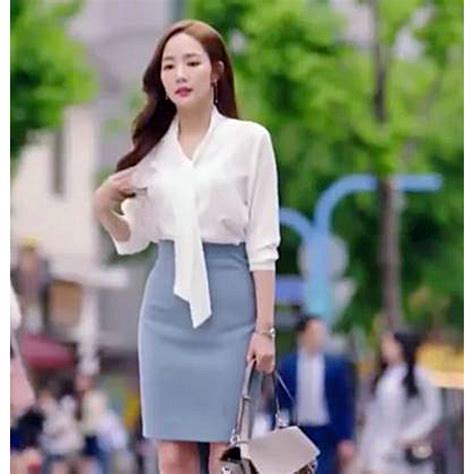 What's Wrong With Secretary Kim Two-Piece Dress | Work attire women, Casual work attire, Fashion