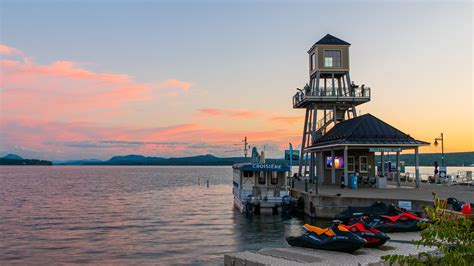 Magog, QC : propriétés de vacances | Chalets et plus | Vrbo