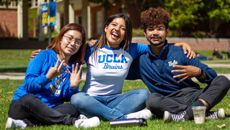 Past Projects | Support the UCLA Latino Alumni Association Scholarship