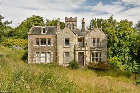 Scottish six-bed country house for sale at £200k | Daily Mail Online