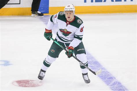 Wild's Kaprizov Continues Point Streak in Win Over Oilers - The Hockey ...