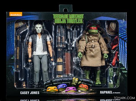 TMNT 1990 Movie - Casey Jones and Raphael 2-Pack by NECA - Toyark Photo Shoot - The Toyark - News