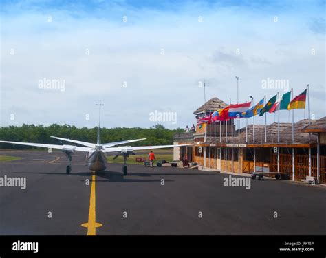 Light Aircraft at Mustique Airport, Mustique Stock Photo - Alamy