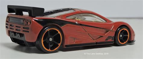 Two Lane Desktop: Hot Wheels Mclaren F1 GTR