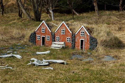 huldufólk houses | Elf house, House, House styles