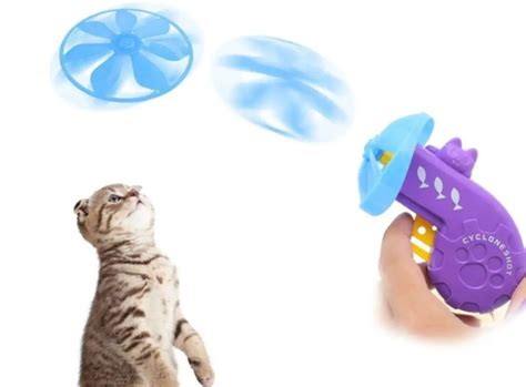 Best Flying Toys for Cats in 2020 (with Reviews!) - The Halo Pets