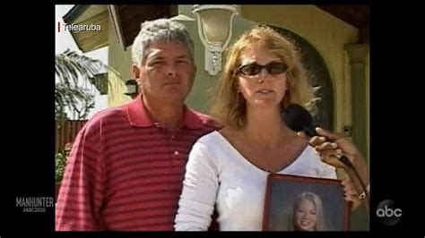 Video Beth Holloway seeks help from the media to find missing daughter ...