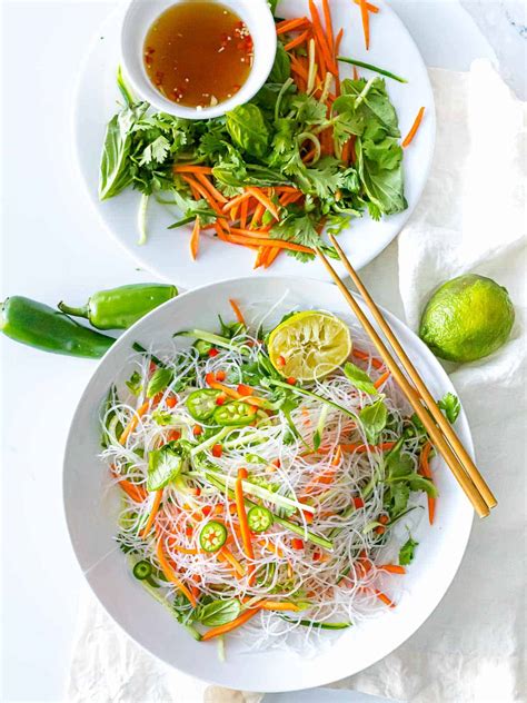 Quick and Easy Vietnamese Noodle Salad with Tangy Dressing - Drive Me ...