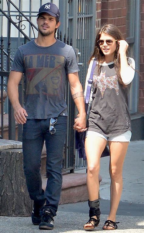 Taylor Lautner & Marie Avgeropoulos from The Big Picture: Today's Hot Photos | E! News